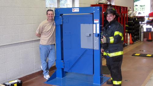 Firehouse Innovations Training Corp. - Forcible Entry Door Training ...